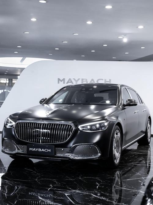 重庆291岚图汽车的售后服务让用户无忧出行，迈巴赫未来的豪华车趋势